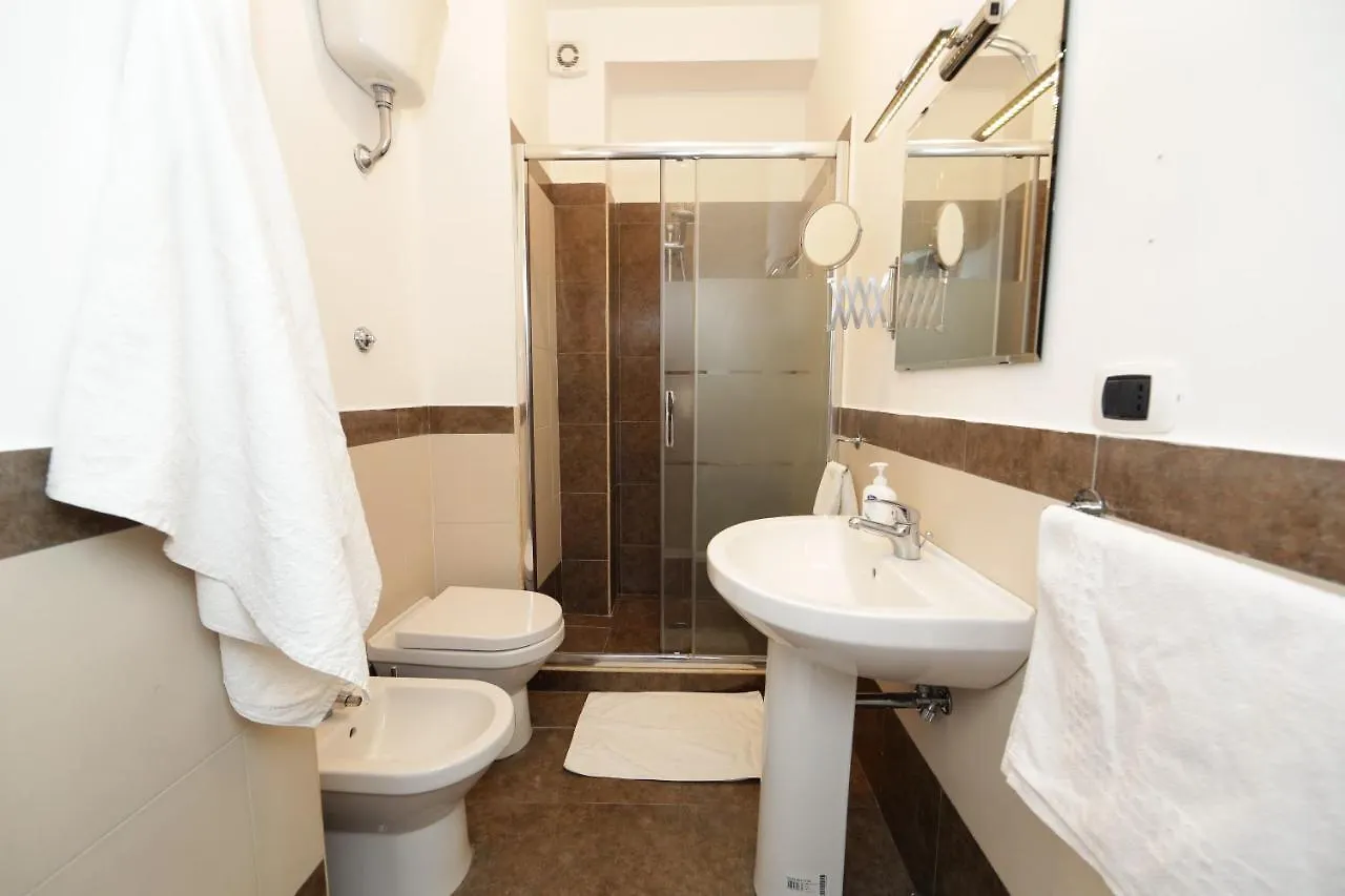 Ontoledo Apartment Naples 0*,
